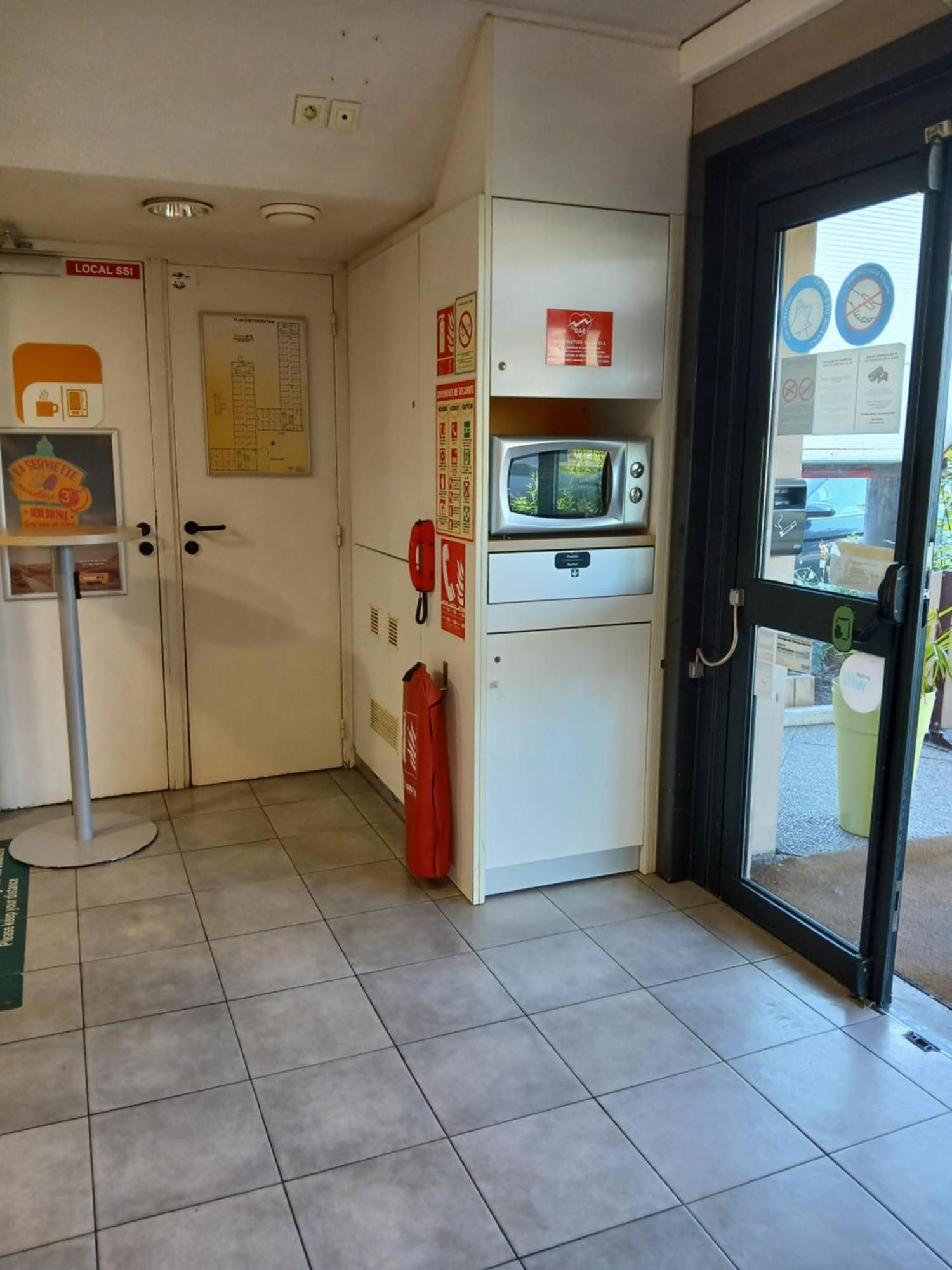 Hotelf1 Valenciennes Douchy Les Mines Haulchin Zewnętrze zdjęcie